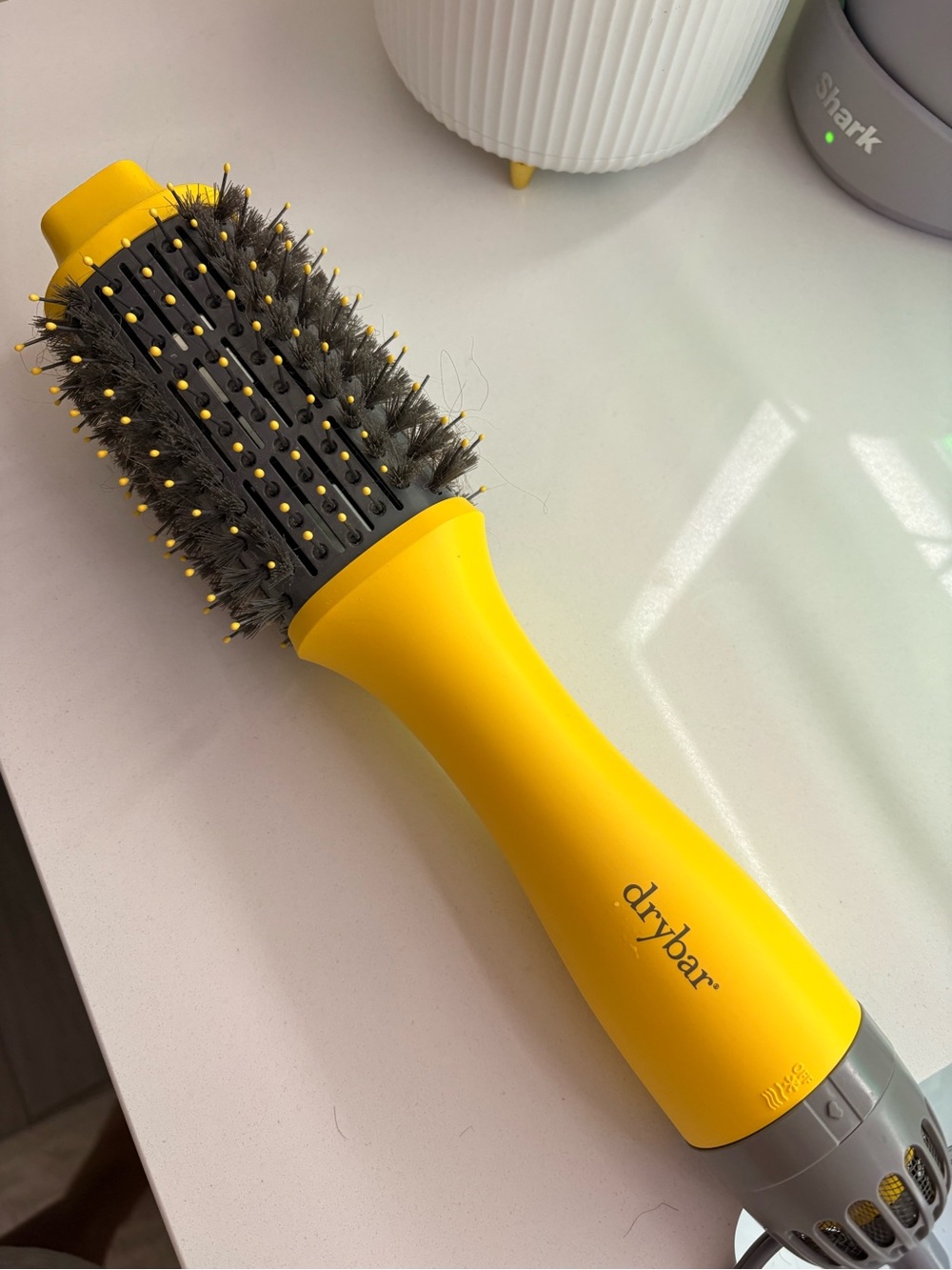 Drybar The Double Shot Round Vent Brush
